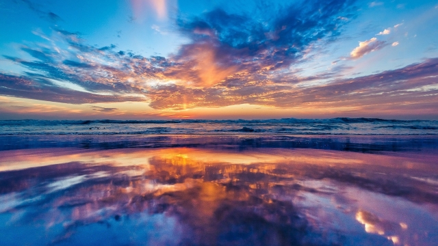 金年会：园林绿化草地土丘